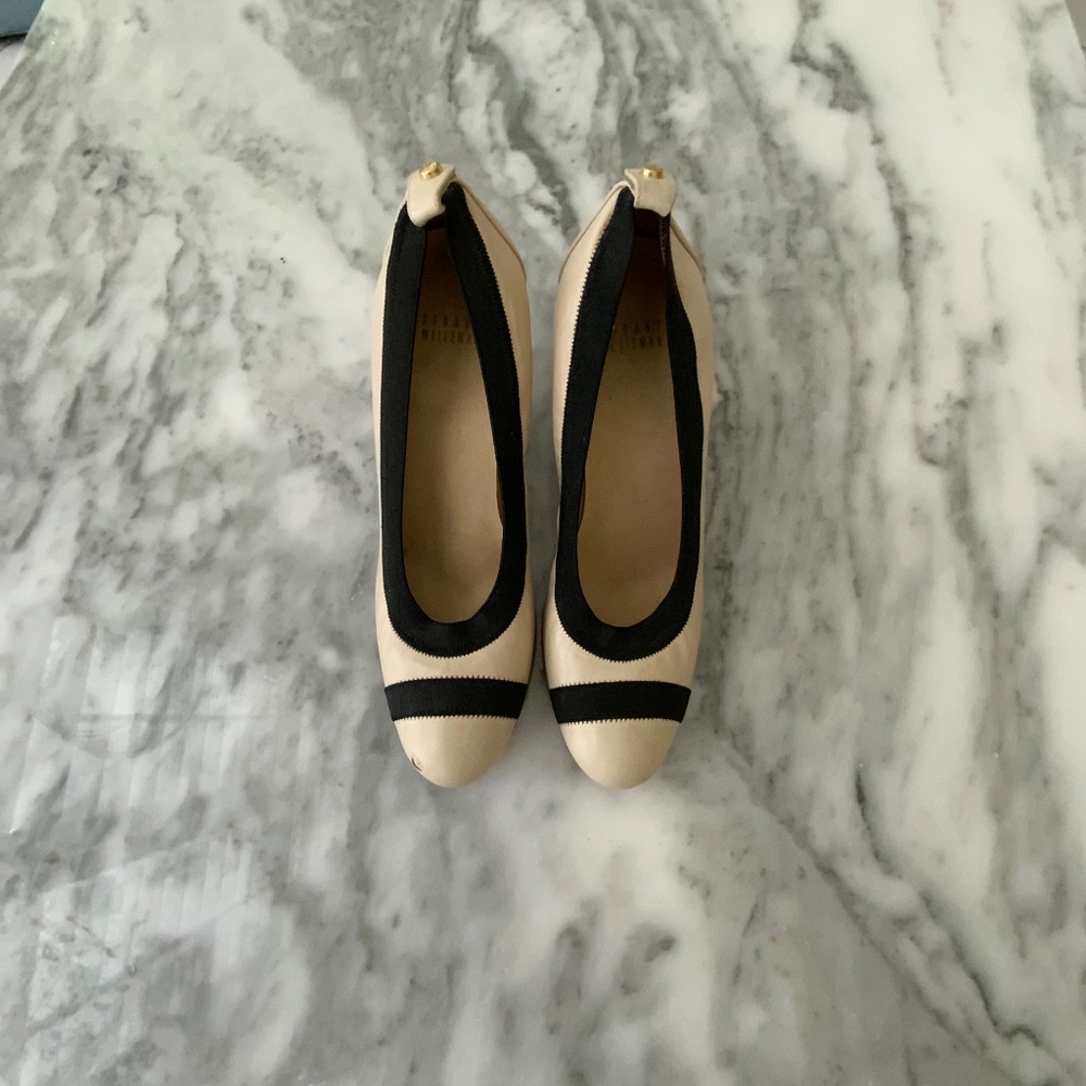 Stuart Weizman Beige With Black Trim 9 M - image 1